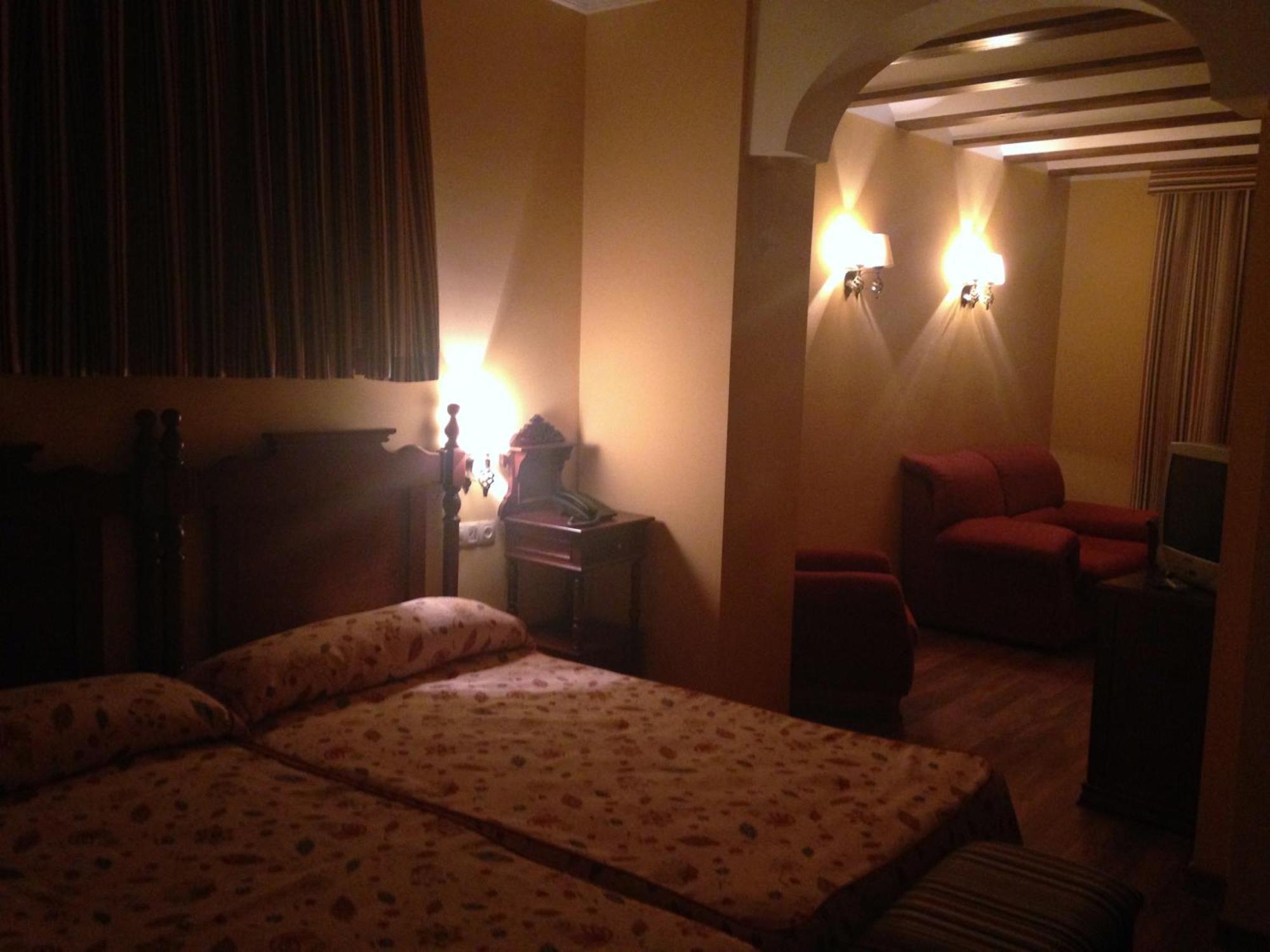 Hotel El Mano Huéscar Zimmer foto